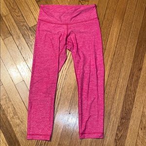 Lululemon Wunder Under Crop 4 EUC
